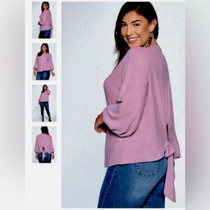 New!Plus Size Hacci Brush Balloon Sleeve Top with Peek-a-Boo Back SZ 1X 2X 3X